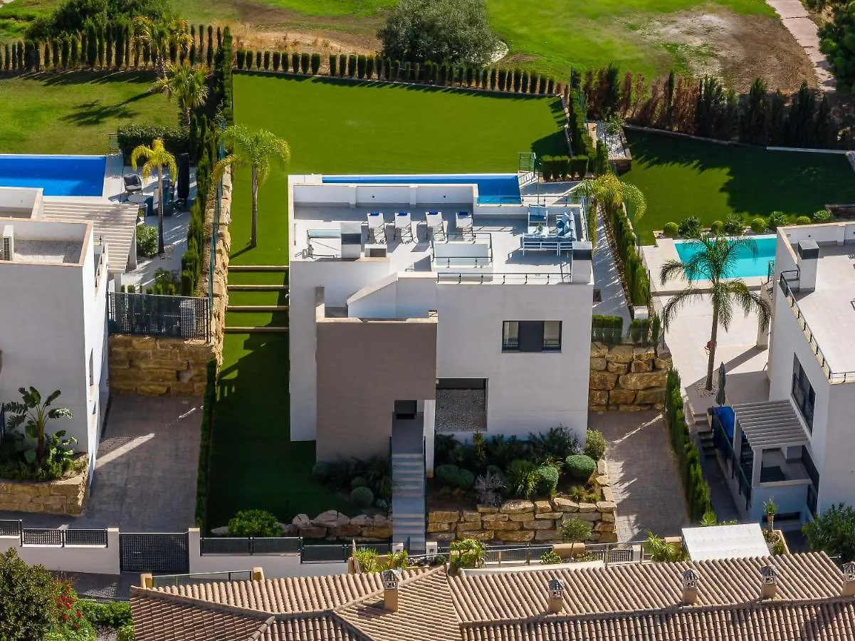 Vacation Marbella I Villa De La Resina, Infinity Pool, Golf Community, Africa Views Estepona