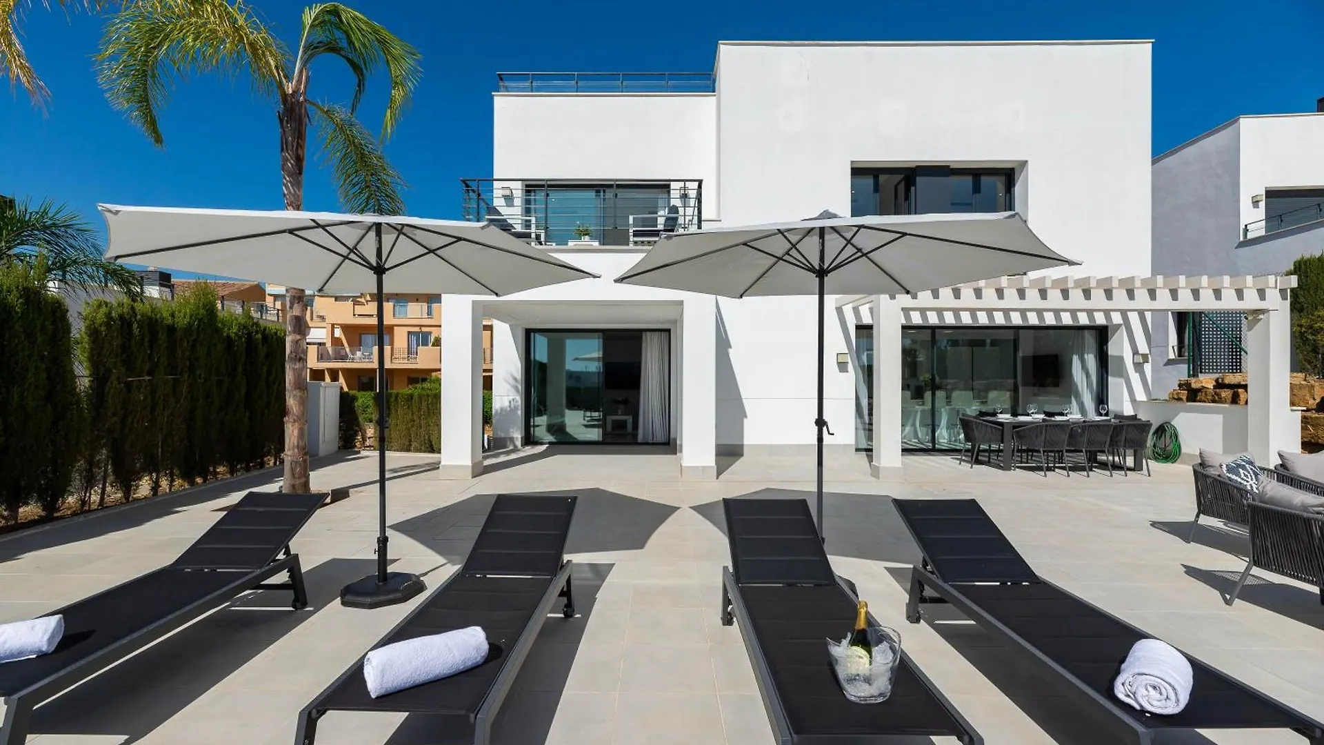 Vacation Marbella I Villa De La Resina, Infinity Pool, Golf Community, Africa Views Estepona 0*,